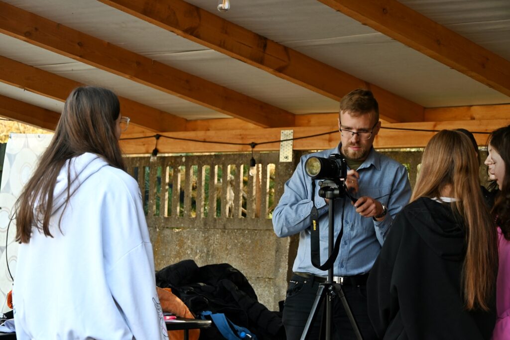 572006561_122204527454292055_2980260441731558279_n-1024x683